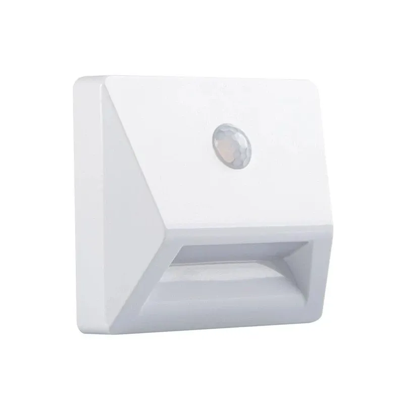 Wall light irs3xaaa led pir w-nw