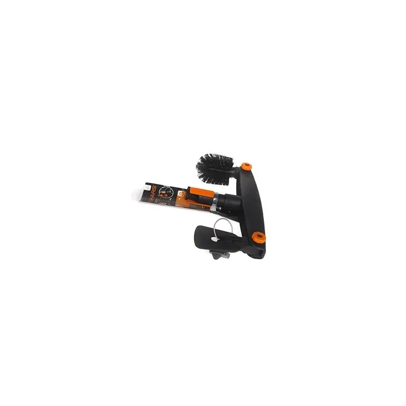 Fiskars QuikFit Gutter Cleaner