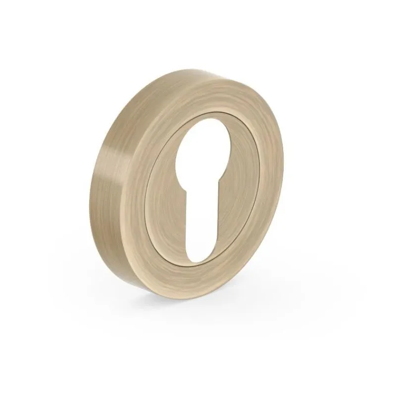 Durvju aizgriežamais Daro-Plejada, hroma krās.