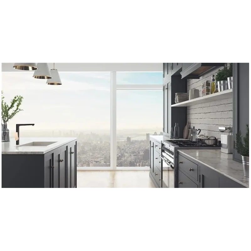 Virtuves jaucējkrāns Invena Midnight BZ-35-014-V, zelta krās.-melna krās.