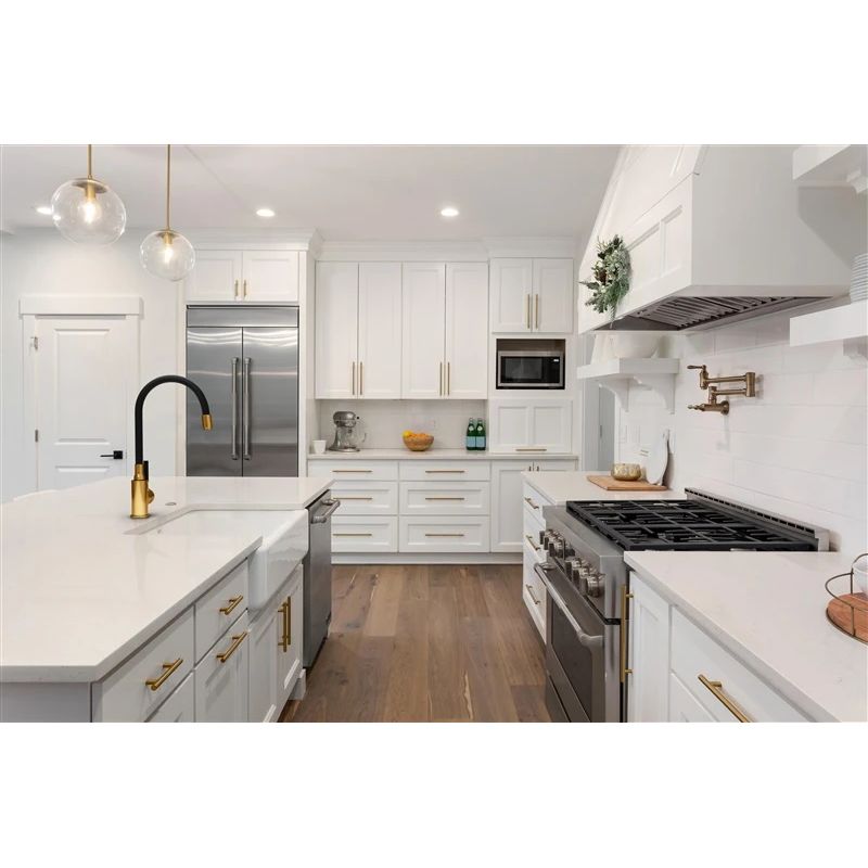 Virtuves jaucējkrāns Invena Glamour BZ-02-L17-V. zelta-melna