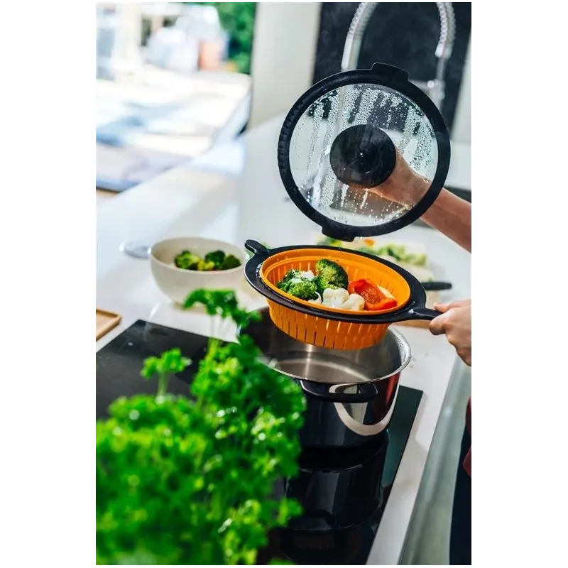 Caurduris Fiskars FF 1027304, melna krās.-oranža krās.