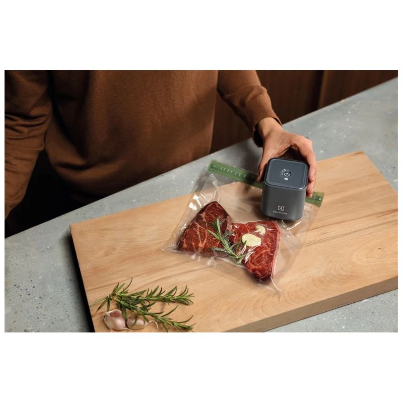 Vakuumavimo maišelių komplektas Electrolux EVRB1