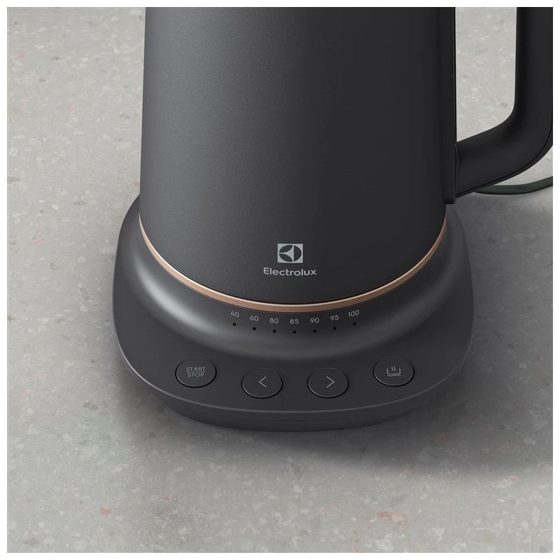 Elektriskā tējkanna ELECTROLUX E7K1-6BP