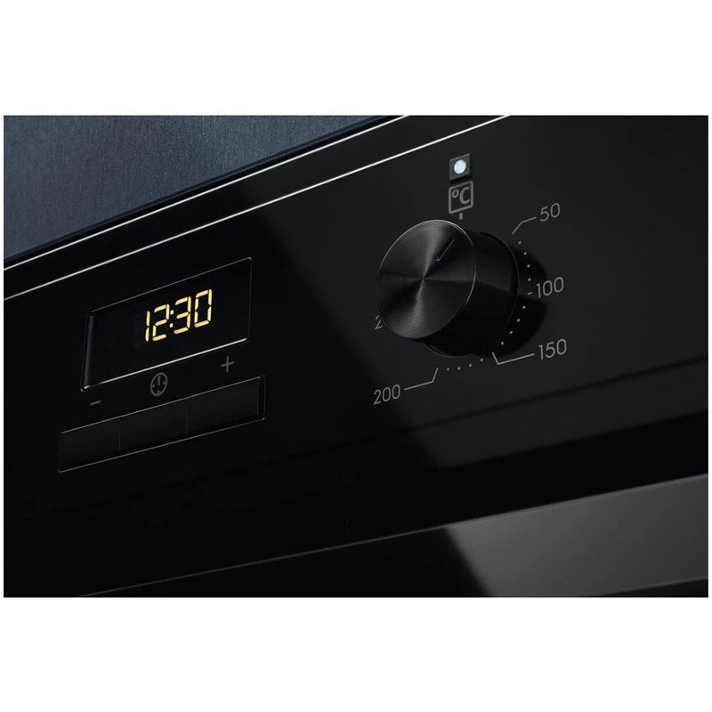 Cepeškrāsns iebūvējamā eod3h50bk elux