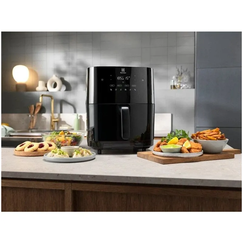 Aerogrils Electrolux 800 serija EAF7SB. 1700 W. 6.9 l