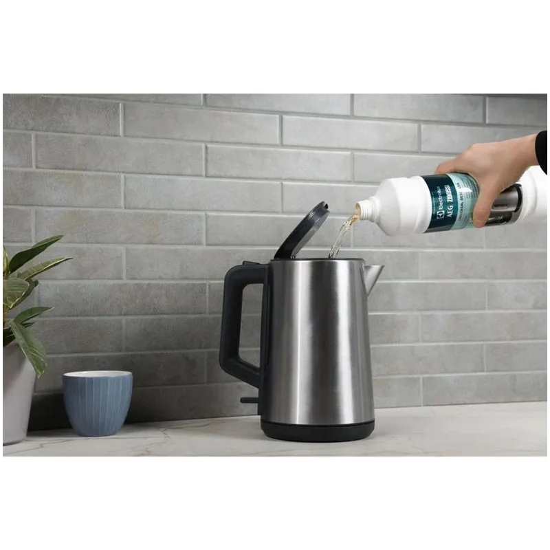 Universali nukalkinimo priemonė Electrolux. 1 l.