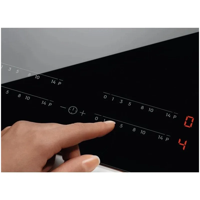 Indukcijas plīts Electrolux 600 serija „Bridge“ „Hob2Hood“ EIV634