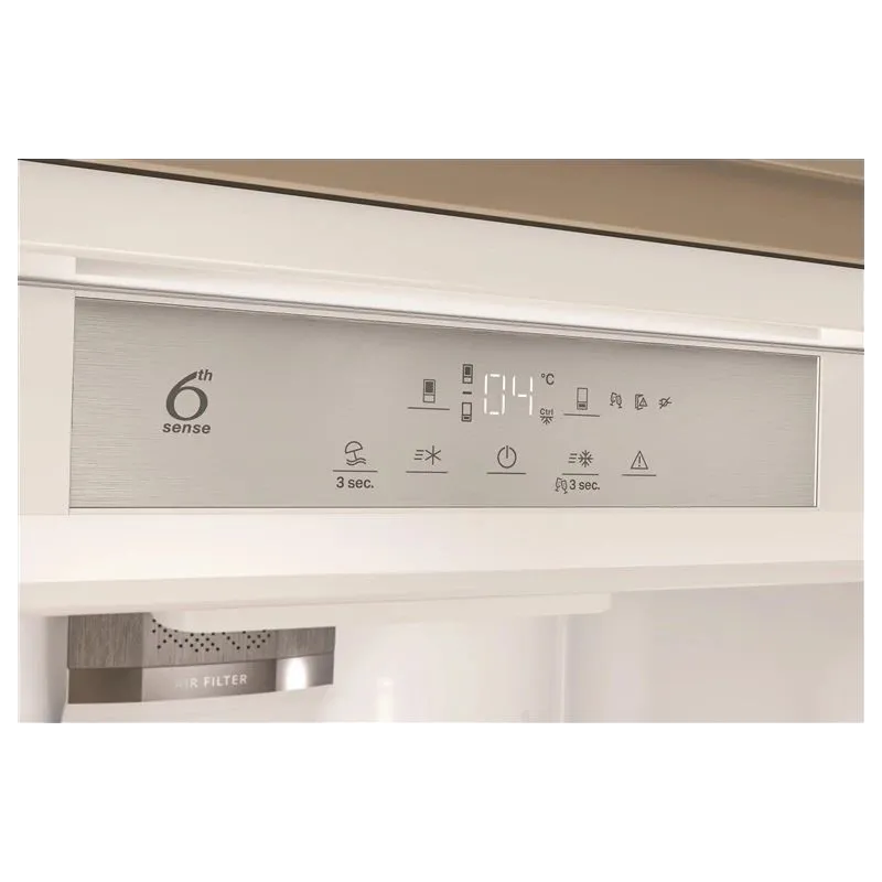 Iebūvējams ledusskapis Whirlpool SP40 812 EU 2