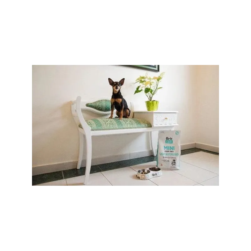 Sausas šunų maistas Brit Care Mini Light&Sterilised, triušiena-lašiša, 2 kg