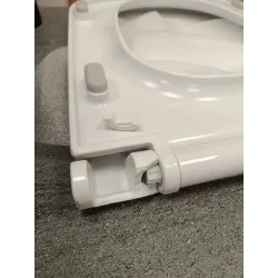 Nocenota prece - WC poda vāks CASPIA SC K98-0145 (CERSANIT)