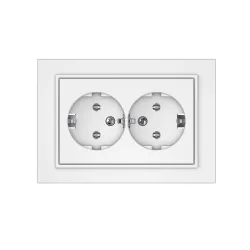 Dvivietis kištukinis lizdas Vilma QR1000 RP16-021, su įžeminimu, matinė balta sp.