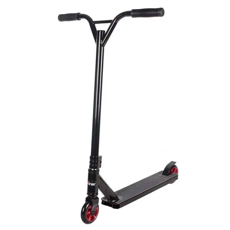 Skūteris Outliner ST150, melna krās.