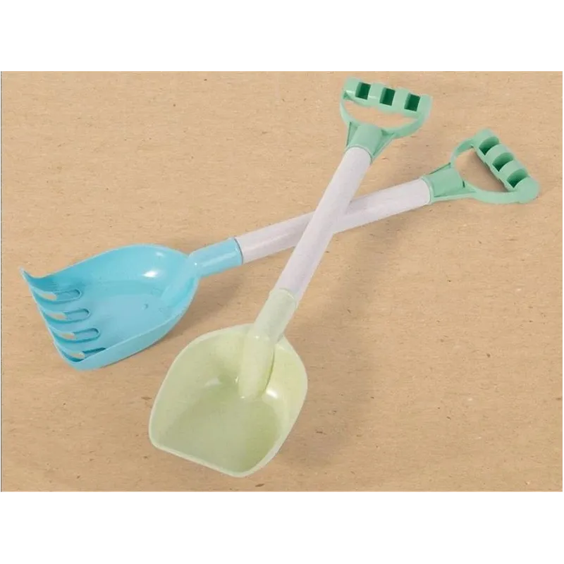 Smilšu kastes rotaļlietu komplekts kastuvėlis ir grėbliukas, zila krās.-zaļa krās.-pelēka krās.