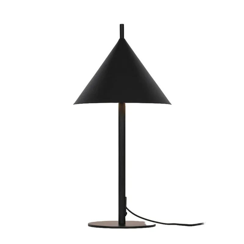 Galda stāvlampas Domoletti Triangle P23022F-1T D22, E27, 40W