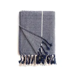 Throw t231003 white-blue 336gsm 127x152