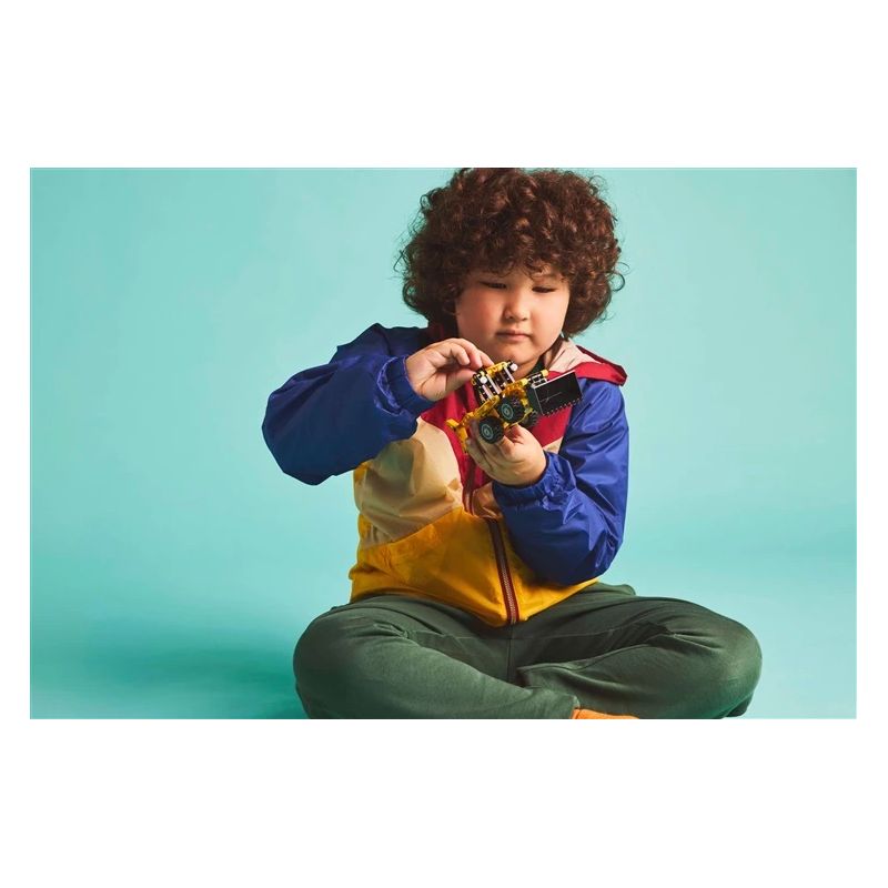 Konstruktorius LEGO Technic Backhoe Loader 42197. 104 vnt.