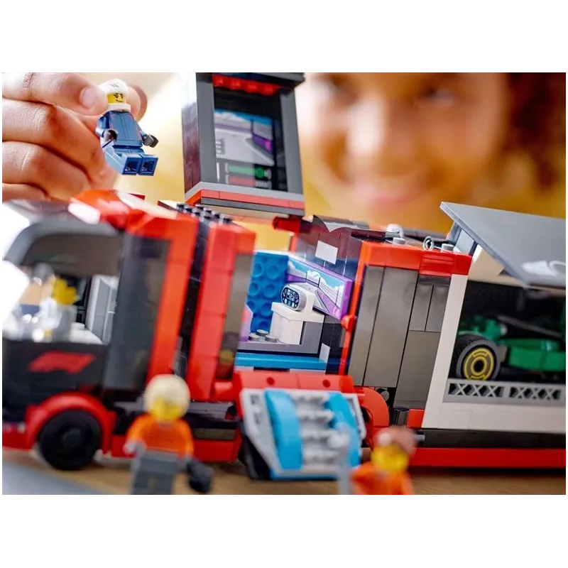 Конструктор LEGO City F1 Truck with RB20 & AMR24 F1 Cars 60445, 1086 шт.