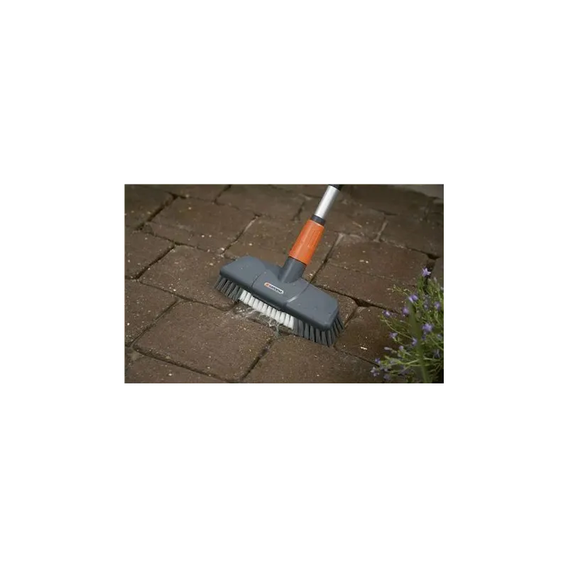 Birste Gardena Scrubbing Brush