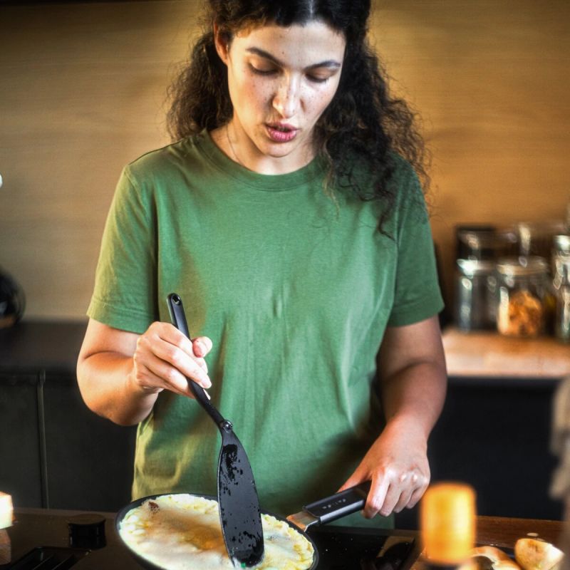 Hard Face panna omletēm, pankūkām 22 cm