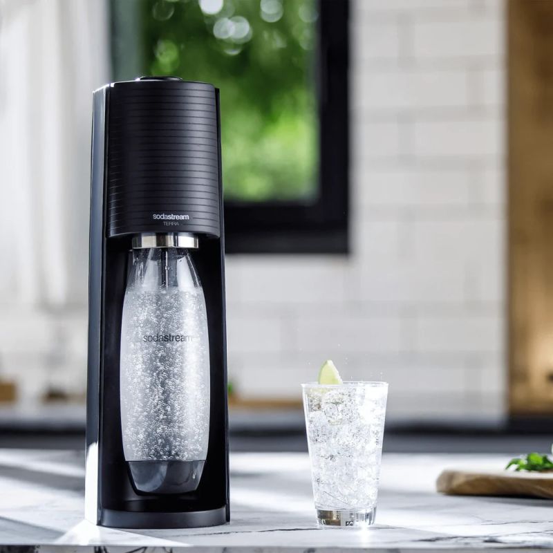 Dzērienu gāzētājs sodastream terra melns