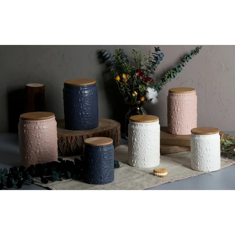 Lielapjoma produktu konteiners Domoletti White 202D-001-C1B, 0.73 l, balta krās.