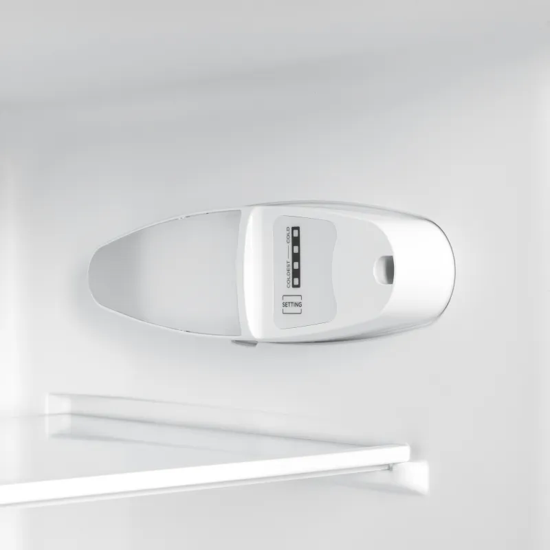 Ledusskapis saldētava augšā Standart RFD144EW