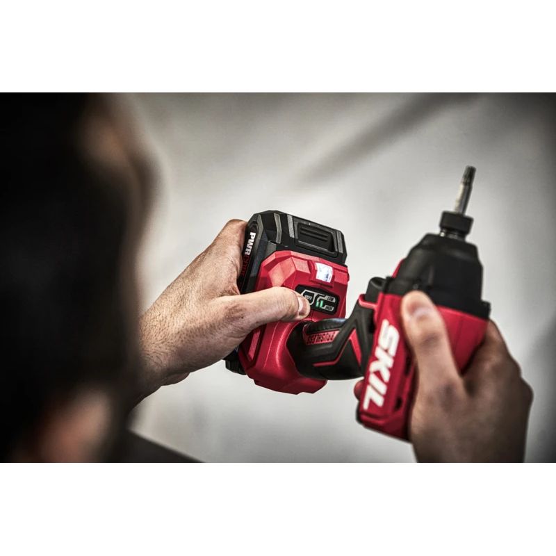 Skrūvgriezis triec.akum.211ca 20v bl