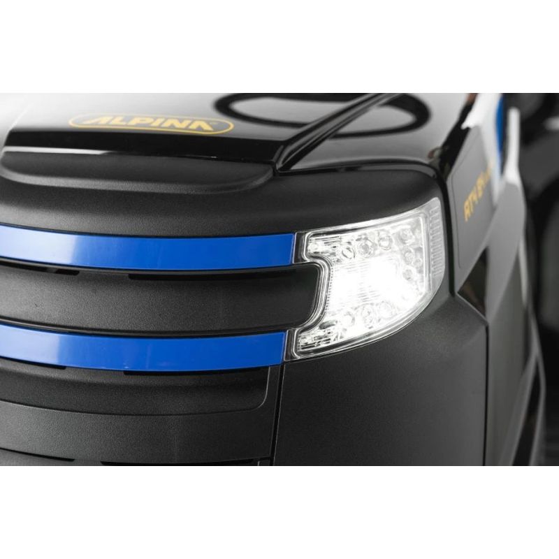 Traktors akum. at4 84 ar grozu alpina