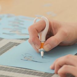 Fingertip swivel rokdarbu nazis