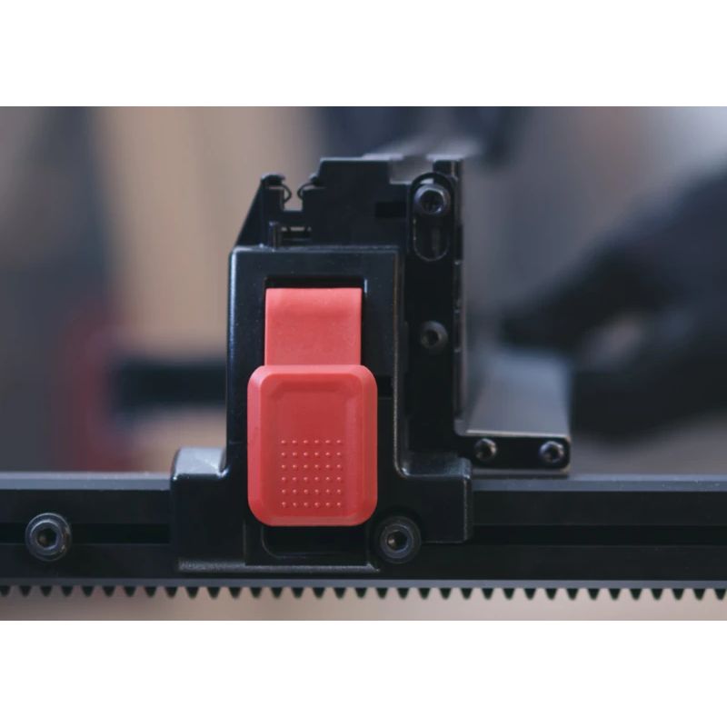 Iekārta koksnes zāģ.1330aa 210mm 2000w