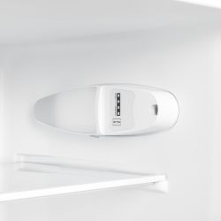 Ledusskapis saldētava augšā rfd144ei