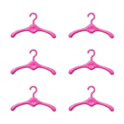 Apģērbu un akses.skapis