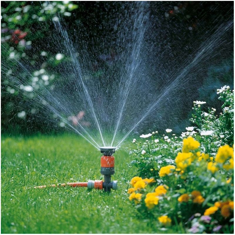 Apļa smidzinātājs ar mietiņu