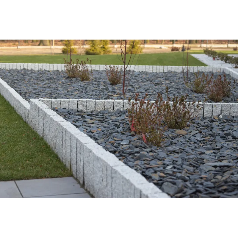 Dekoratīvās šķembas Garden Center KORA, 16-40mm, antracīta, 20 kg