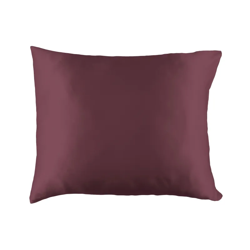 Spilvenu pārvalks Fanni K Silk, sarkana, 50 cm x 60 cm