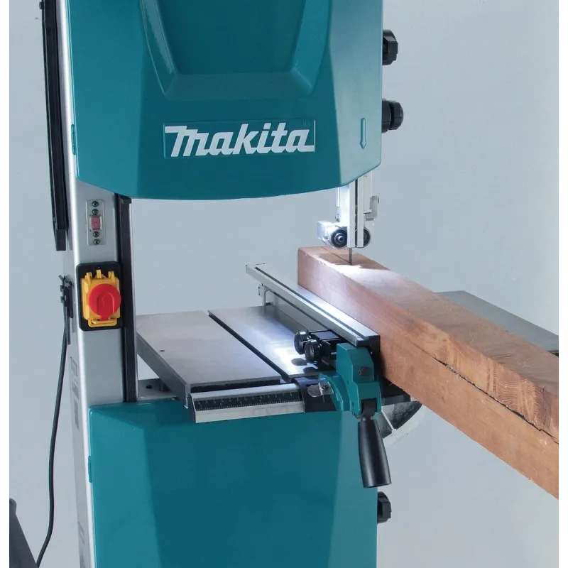 Zāģis Makita LB1200F, 900 W