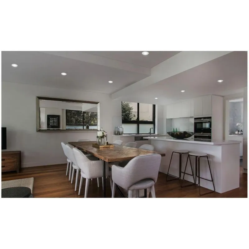 Lampa griesti un sienas Trio, 3000°K, LED, balta krās.