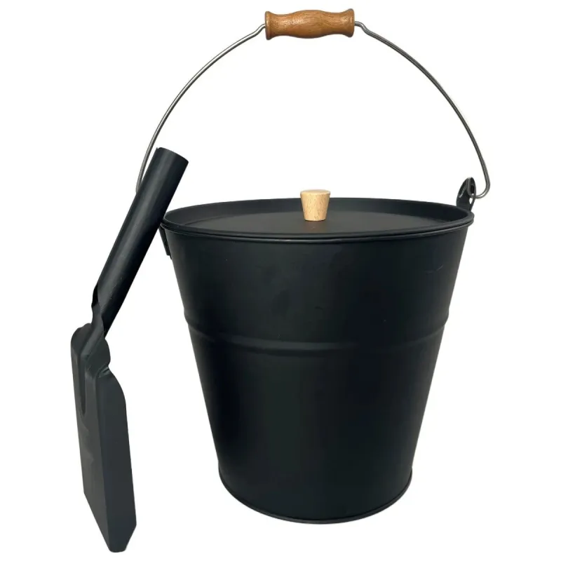 Pelnu spainis ar lāpstiņu, melns