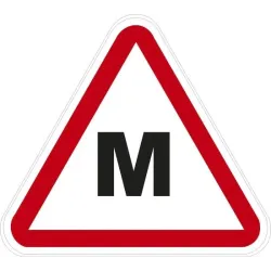 Предупредительный знак, 17.7 см x 20 см