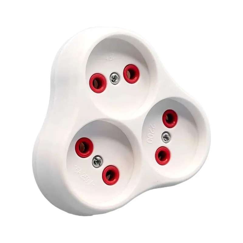 Kontaktligzdu sadalītājs bez zemējuma 3v., balts