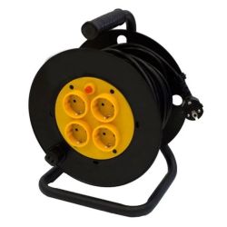 Pagarinātājs ar spoli OKKO. 4 vietas. 25 m