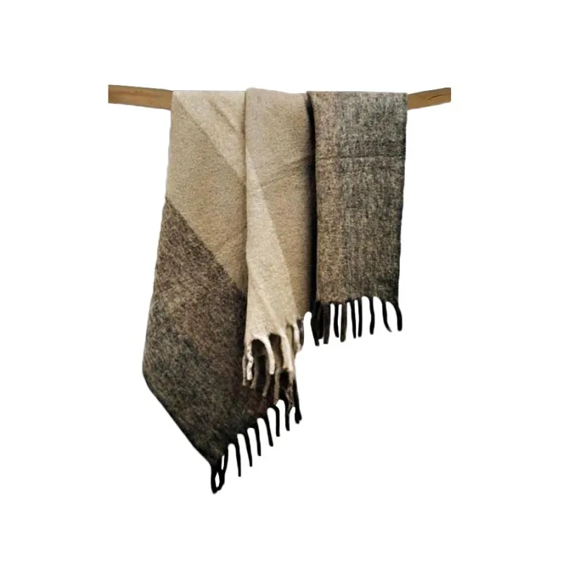 Pledi Domoletti 1412, brūna krās.-bēša krās., 125 cm x 150 cm