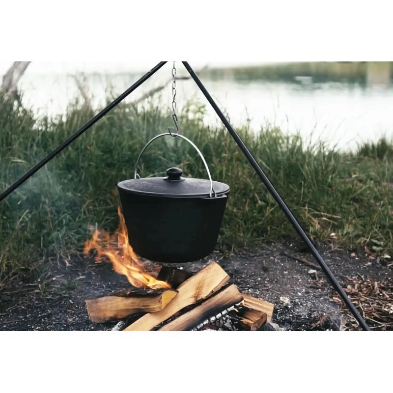 Katls tūrisma no čuguna 8l