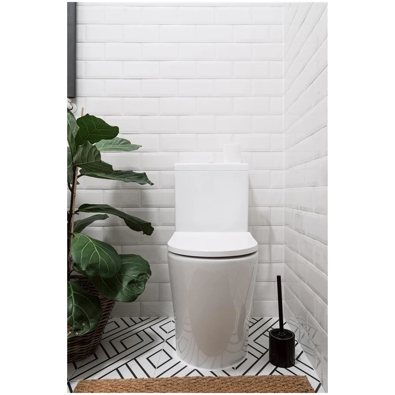 Tualete novietojama ar tvertni balta