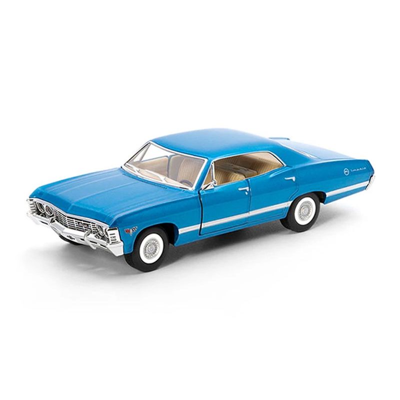KINSMART Miniatūrais modelis - 1967 Chevrolet Impala, izmērs 1:43