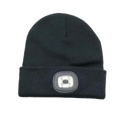 Cepure ar led gaismu melna