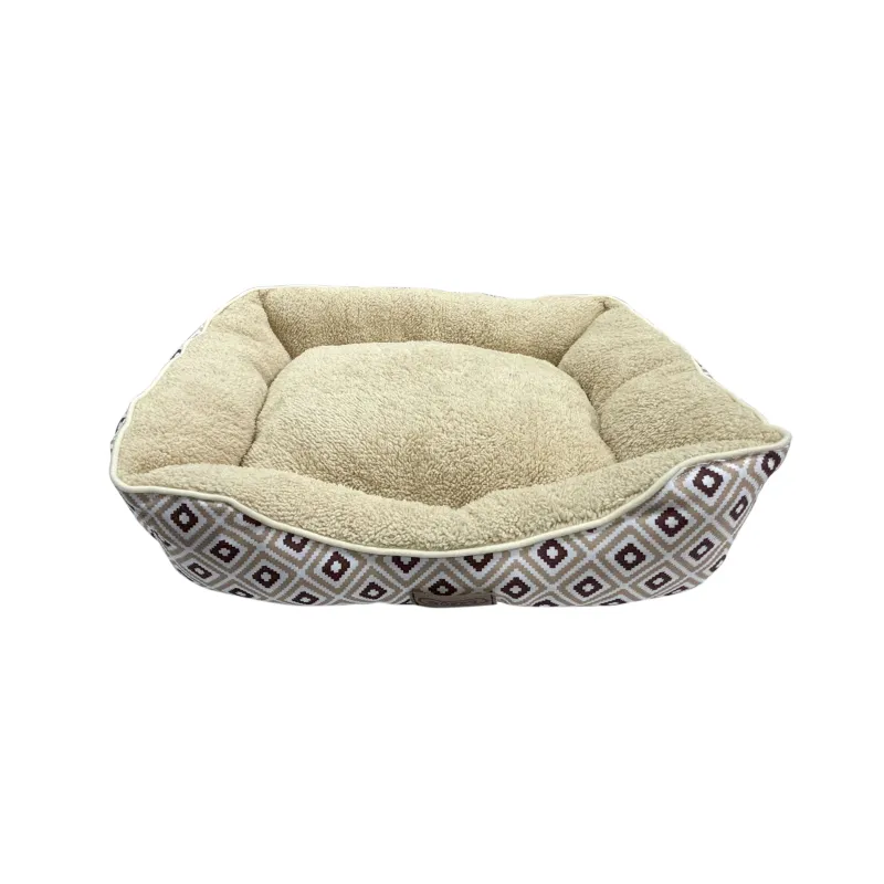 Guļvieta mājdzīvniekiem Höppy, daudzkrāsaina, 73 cm x 58 cm