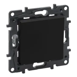Перекрестный переключатели Legrand Niloe Step, 1 кл., черный