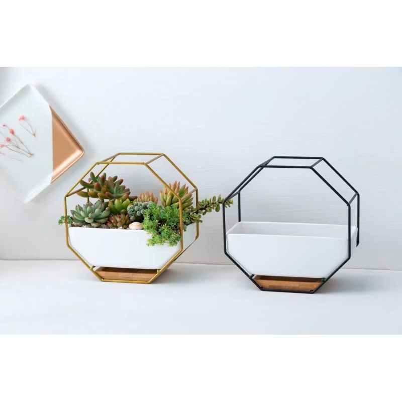 Pods puķu kar.metāla un keram. trrt012